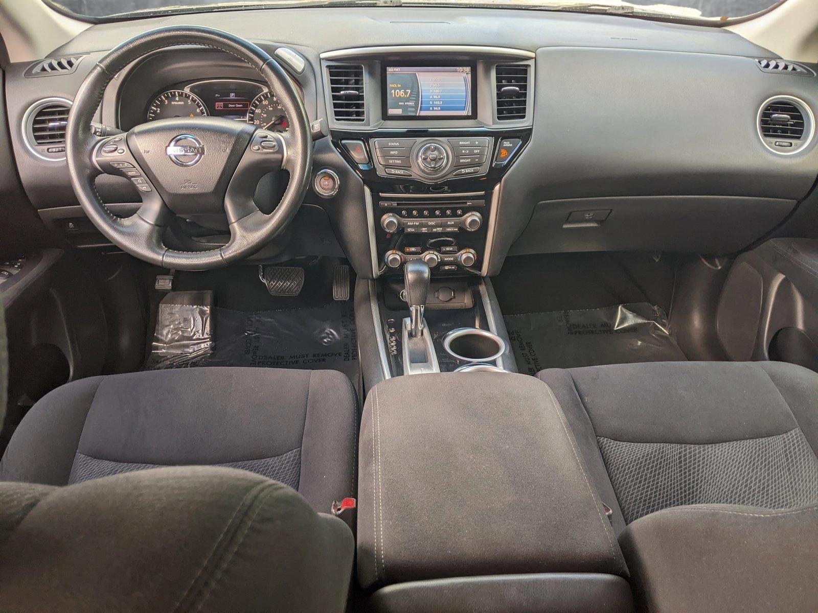 2016 Nissan Pathfinder Vehicle Photo in Pembroke Pines , FL 33084