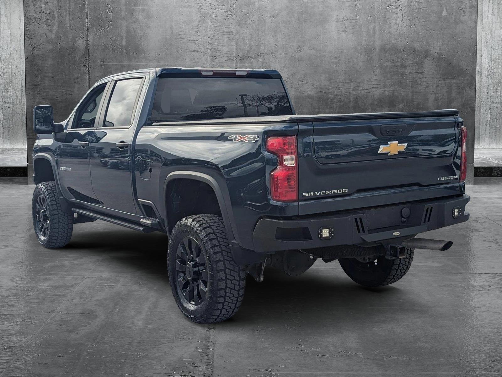 2022 Chevrolet Silverado 2500 HD Vehicle Photo in Delray Beach, FL 33444