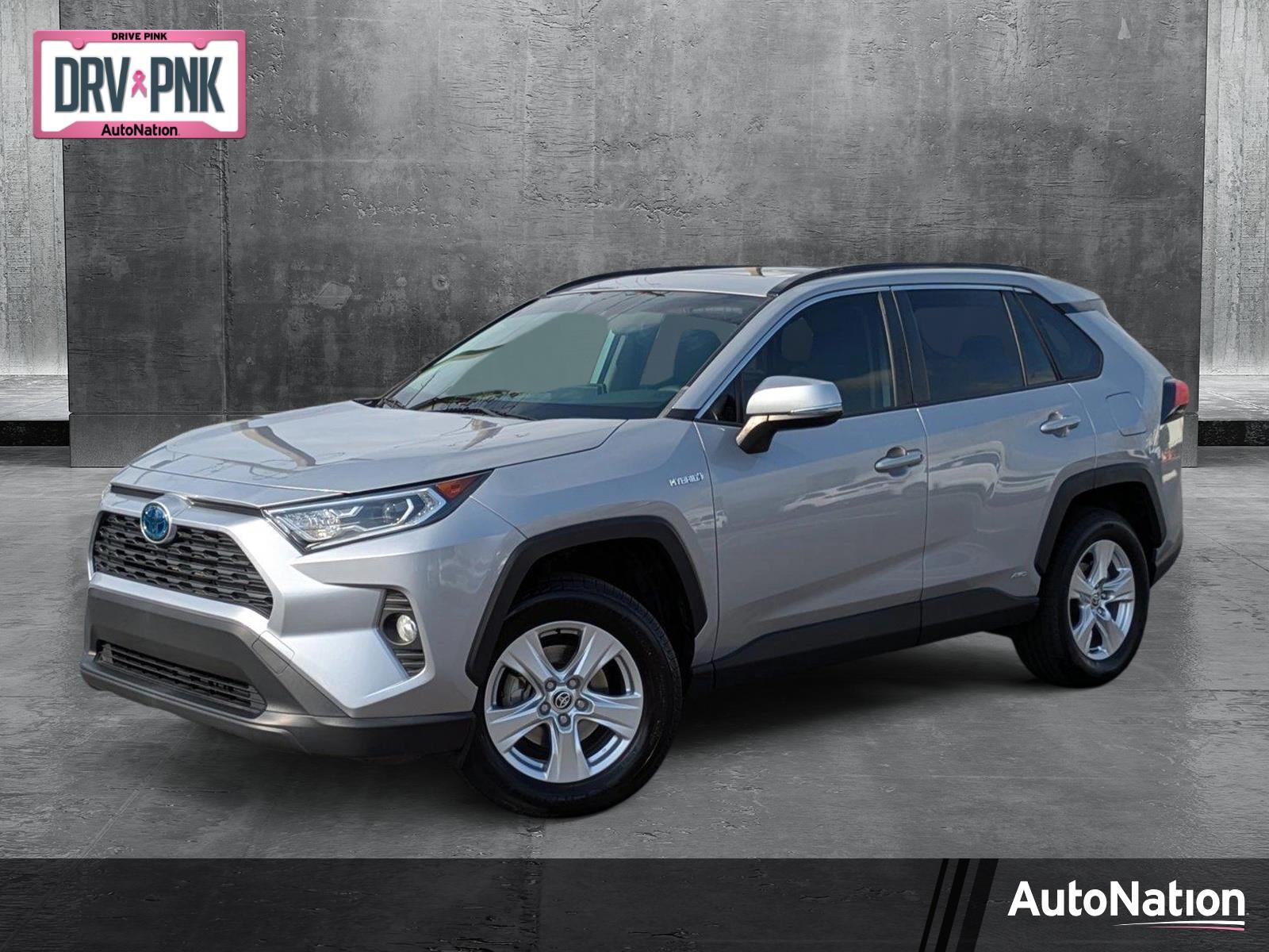 2020 Toyota RAV4 Vehicle Photo in Clearwater, FL 33761