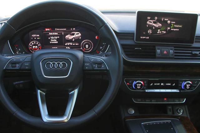 2018 Audi Q5 Vehicle Photo in SUGAR LAND, TX 77478