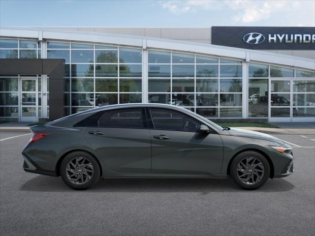 2025 Hyundai ELANTRA Hybrid Vehicle Photo in Peoria, IL 61615