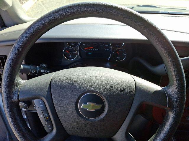 2022 Chevrolet Express Cargo 2500 Vehicle Photo in DANBURY, CT 06810-5034