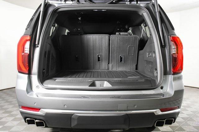 2025 GMC Yukon XL Vehicle Photo in PUYALLUP, WA 98371-4149