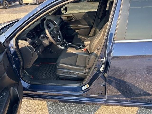 2017 Honda Accord Sedan Vehicle Photo in Gaffney, SC 29341