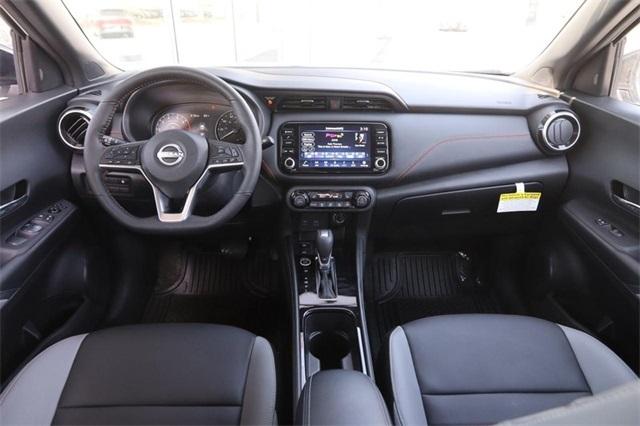 2024 Nissan Kicks Vehicle Photo in Hazelwood, MO 63042