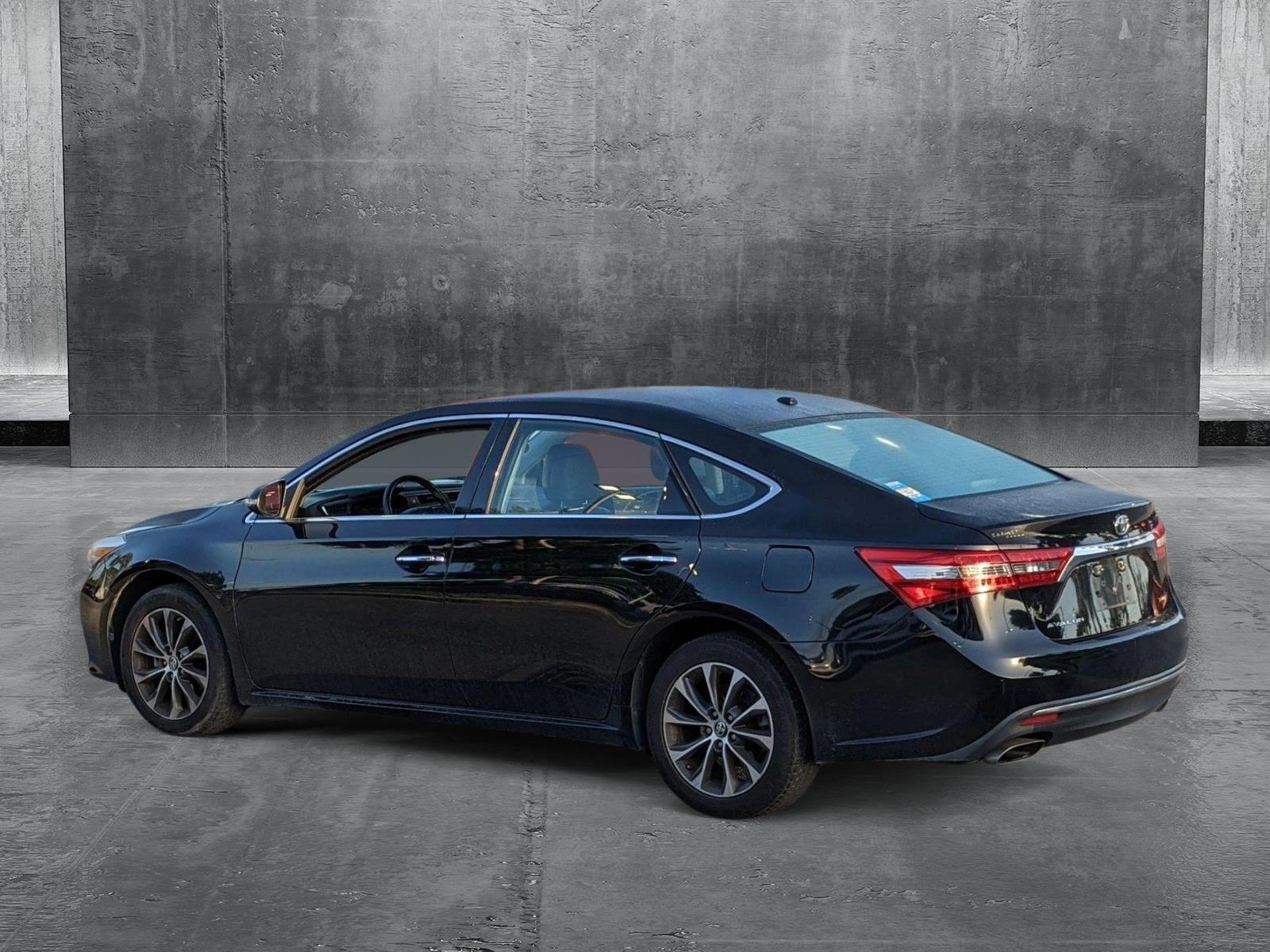 2017 Toyota Avalon Vehicle Photo in Orlando, FL 32811