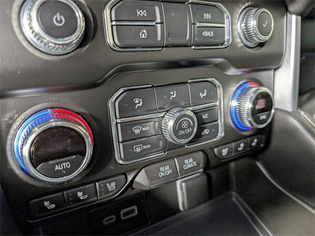 2023 GMC Yukon XL Vehicle Photo in ENGLEWOOD, CO 80113-6708