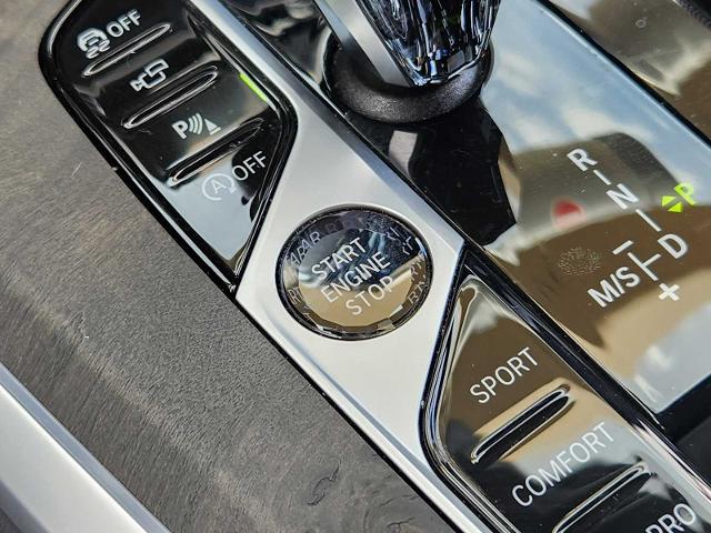2022 BMW X5 M50i Vehicle Photo in PLANO, TX 75024