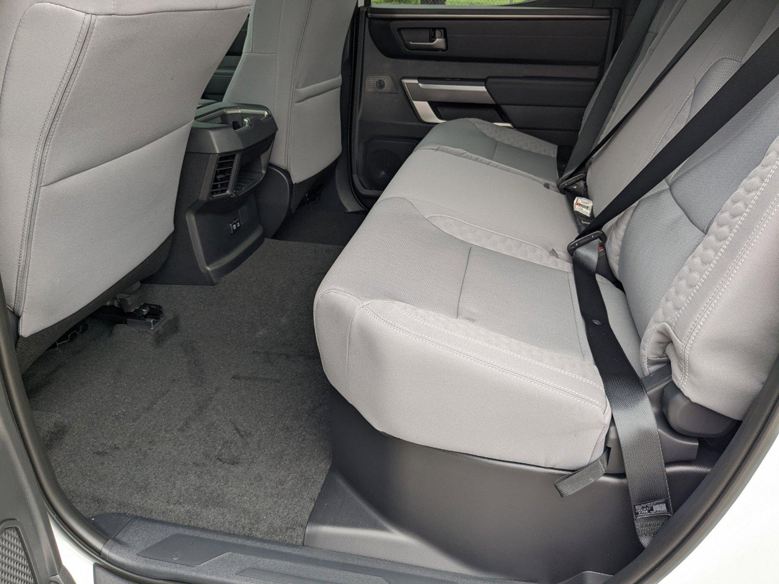 2025 Toyota Tundra 4WD Vehicle Photo in Davie, FL 33331