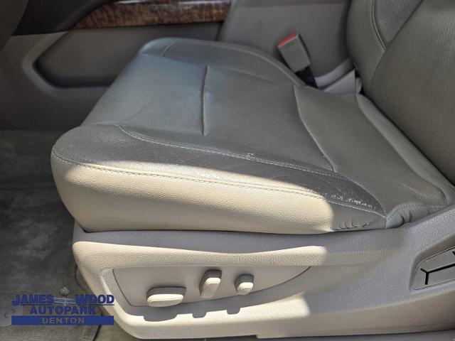 2015 Chevrolet Tahoe Vehicle Photo in DENTON, TX 76210-9321