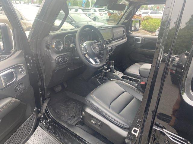2025 Jeep Wrangler Vehicle Photo in Doylsetown, PA 18901