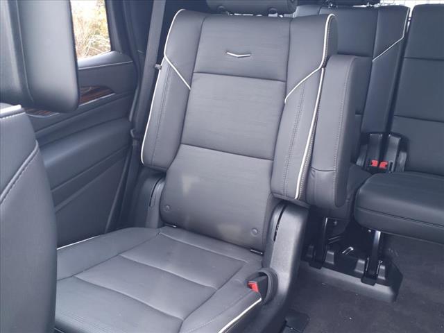 2023 Cadillac Escalade Vehicle Photo in SMITHTOWN, NY 11787-5023