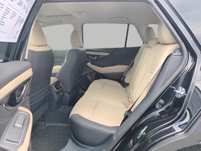 2025 Subaru Outback Vehicle Photo in Green Bay, WI 54304