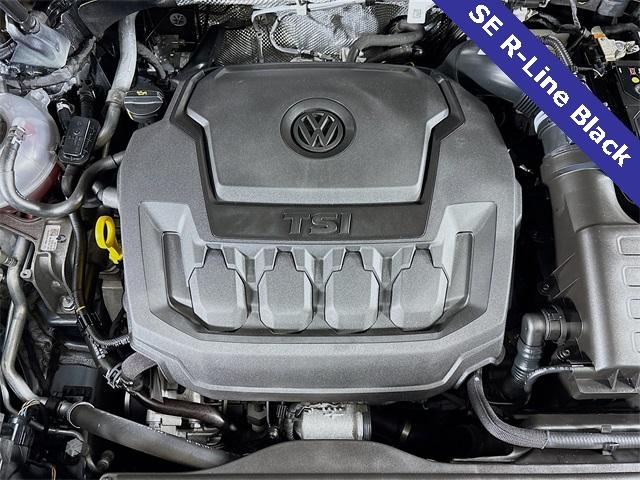 2024 Volkswagen Tiguan Vehicle Photo in Puyallup, WA 98371
