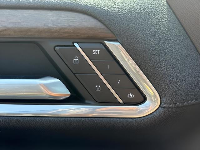 2024 Chevrolet Silverado 1500 Vehicle Photo in MIDDLETON, WI 53562-1492