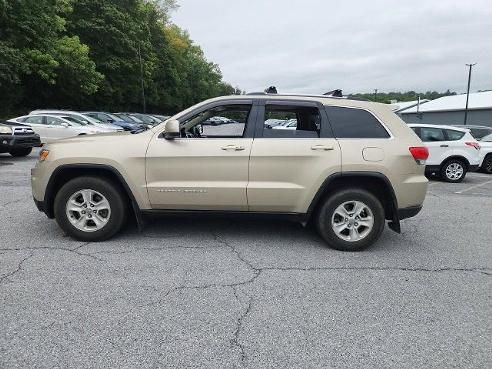 2015 Jeep Grand Cherokee Vehicle Photo in Harrisburg, PA 17111