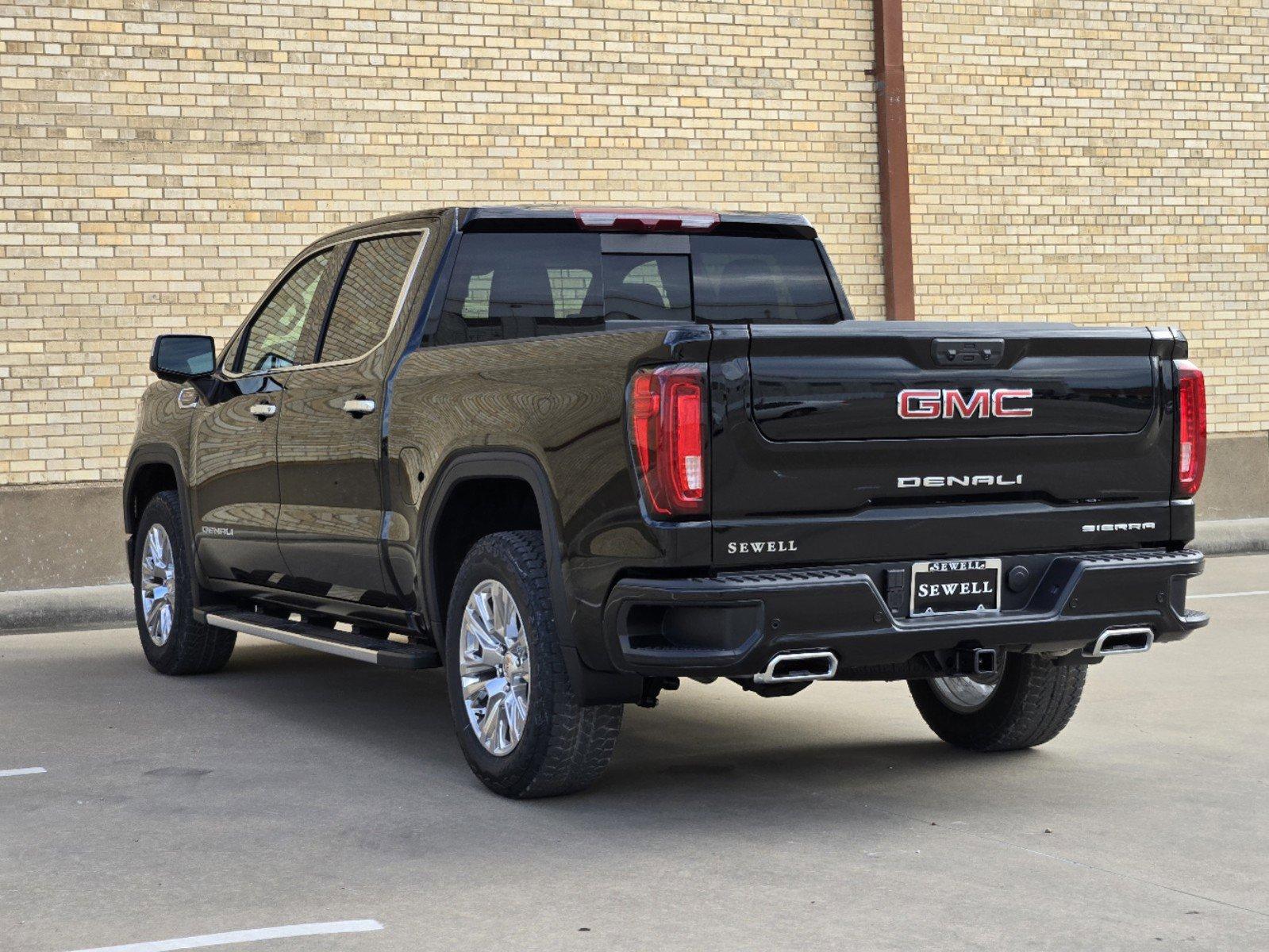 2025 GMC Sierra 1500 Vehicle Photo in DALLAS, TX 75209-3016