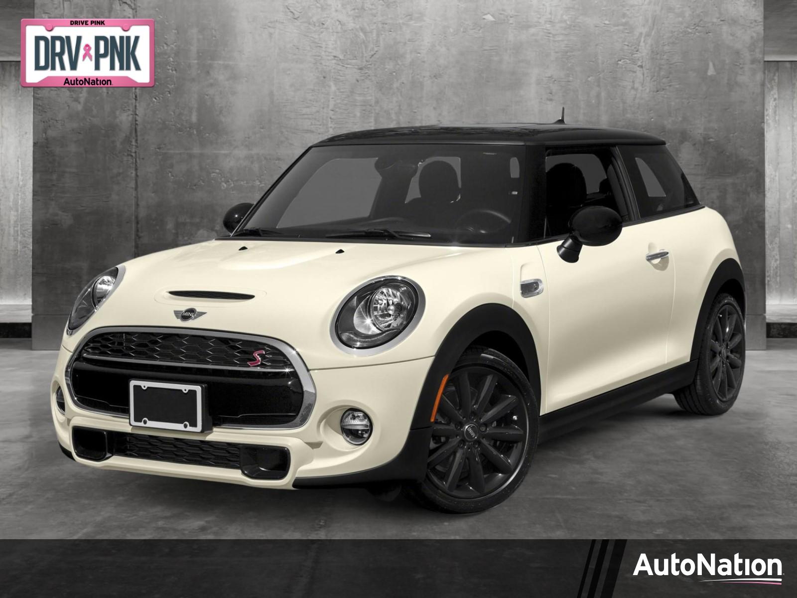 2018 MINI Cooper S Hardtop Vehicle Photo in Towson, MD 21204