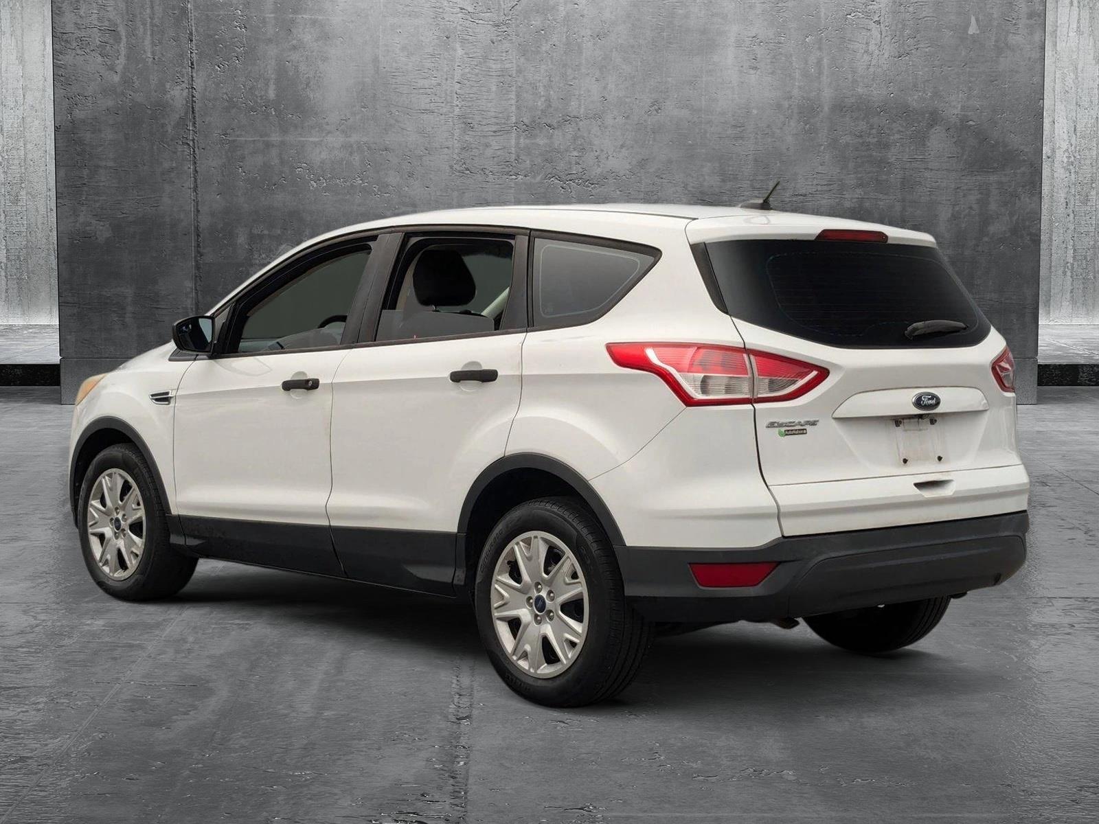 2016 Ford Escape Vehicle Photo in St. Petersburg, FL 33713