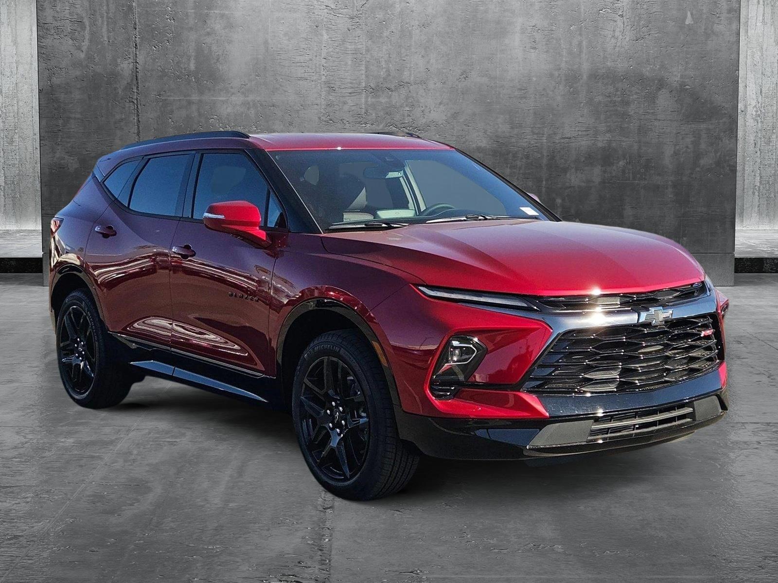 2025 Chevrolet Blazer Vehicle Photo in MESA, AZ 85206-4395