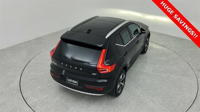 2024 Volvo XC40 Vehicle Photo in Grapevine, TX 76051