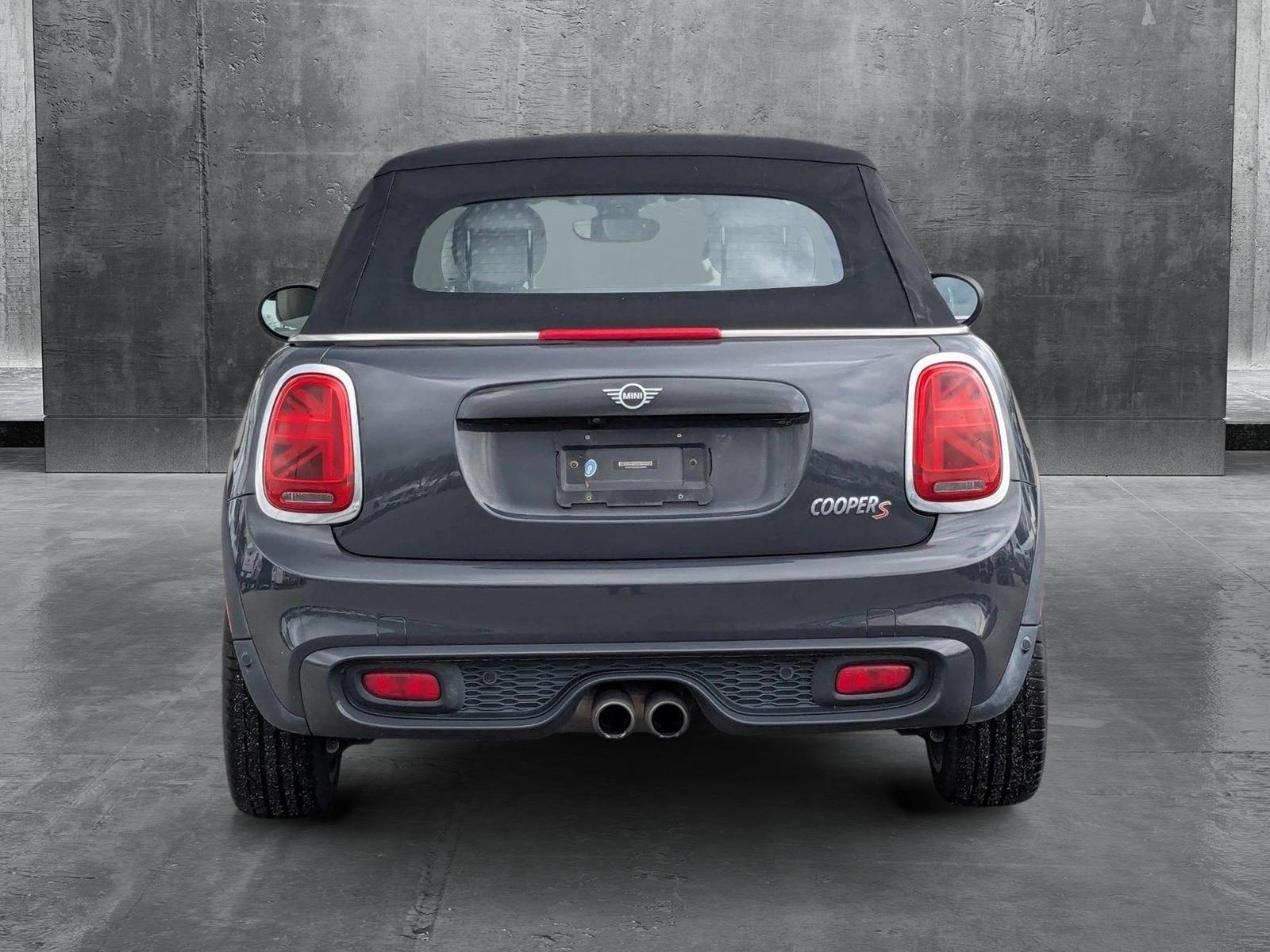 2019 MINI Cooper S Convertible Vehicle Photo in St. Petersburg, FL 33713