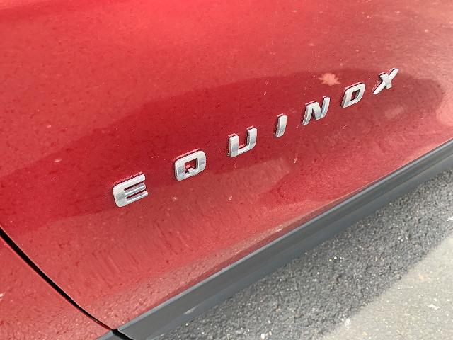 2022 Chevrolet Equinox Vehicle Photo in MOON TOWNSHIP, PA 15108-2571