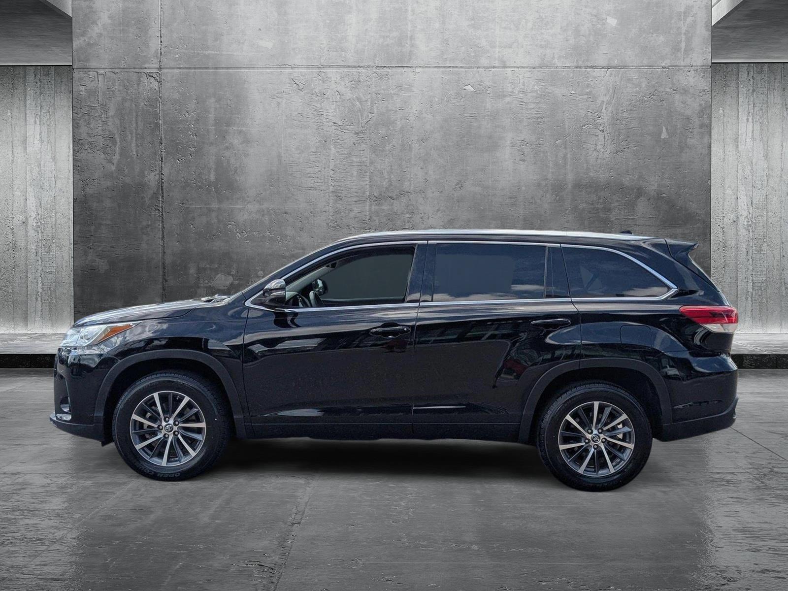 2018 Toyota Highlander Vehicle Photo in Wesley Chapel, FL 33544