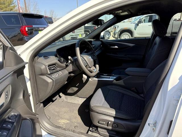 2025 Buick Envista Vehicle Photo in CHICOPEE, MA 01020-5001
