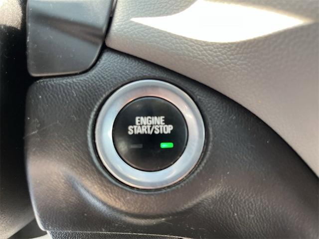 2018 Chevrolet Equinox Vehicle Photo in TULLY, NY 13159-3159