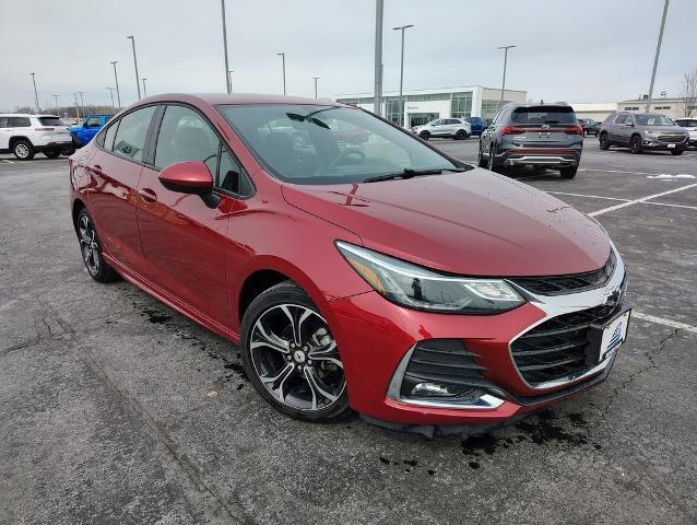 2019 Chevrolet Cruze Vehicle Photo in GREEN BAY, WI 54304-5303