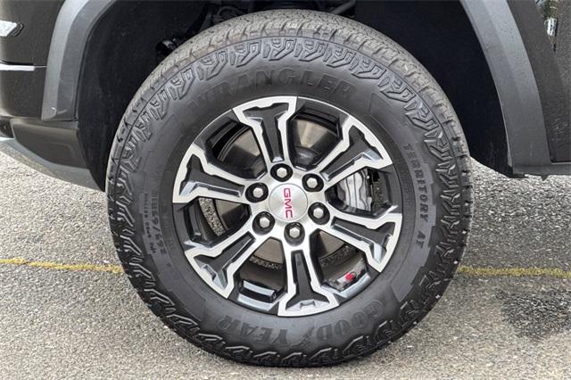 2023 GMC Canyon Vehicle Photo in ELK GROVE, CA 95757-8703