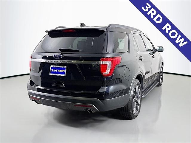 2017 Ford Explorer Vehicle Photo in Puyallup, WA 98371