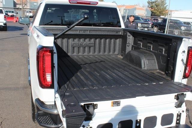 2025 GMC Sierra 1500 Vehicle Photo in AURORA, CO 80012-4011