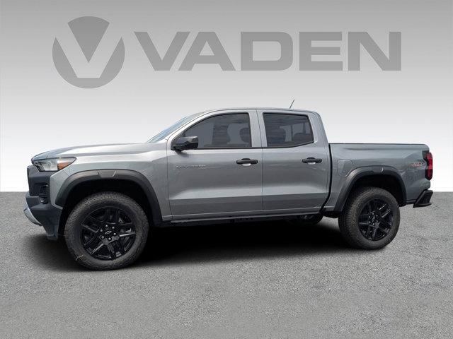 2025 Chevrolet Colorado Vehicle Photo in BRUNSWICK, GA 31525-1881