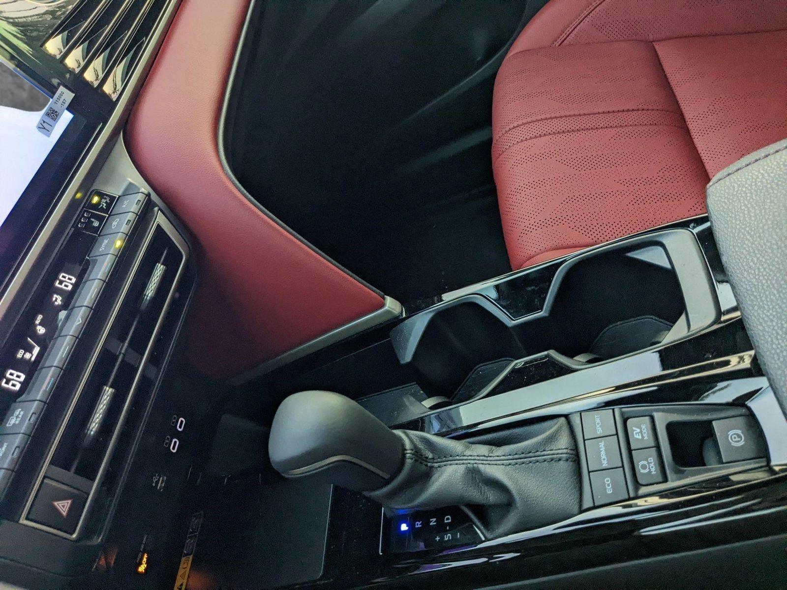 2025 Toyota Camry Vehicle Photo in Davie, FL 33331