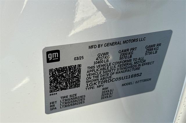2025 GMC HUMMER EV SUV Vehicle Photo in ELK GROVE, CA 95757-8703