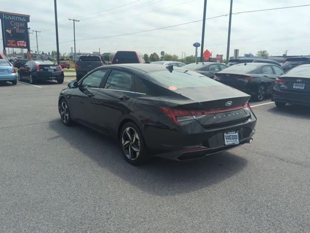 2023 Hyundai ELANTRA Hybrid Vehicle Photo in Merrillville, IN 46410
