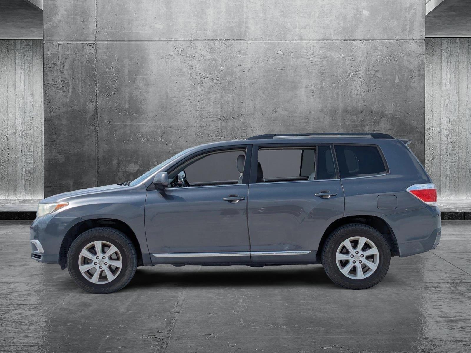 2013 Toyota Highlander Vehicle Photo in Ft. Myers, FL 33907