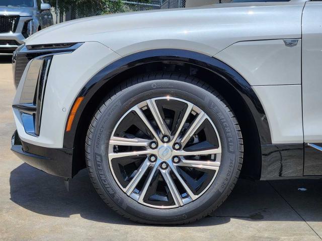 2025 Cadillac LYRIQ Vehicle Photo in HOUSTON, TX 77079