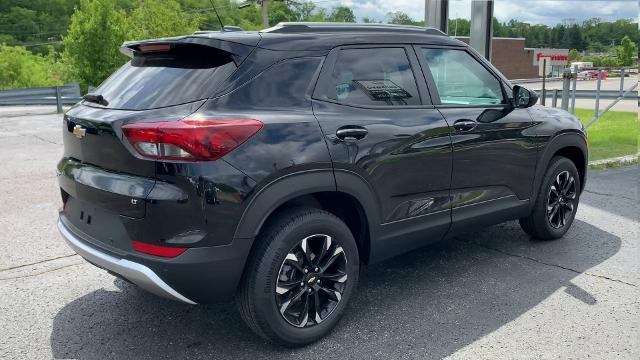 2022 Chevrolet Trailblazer Vehicle Photo in MOON TOWNSHIP, PA 15108-2571