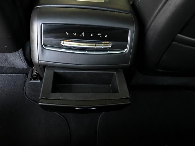 2021 Cadillac Escalade ESV Vehicle Photo in GREEN BAY, WI 54303-3330