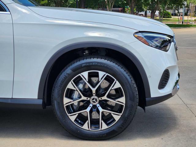 2025 Mercedes-Benz GLC Vehicle Photo in HOUSTON, TX 77079