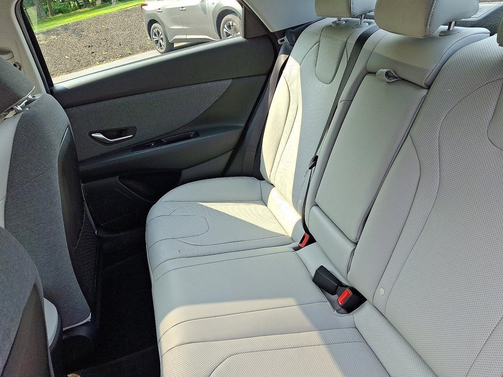 2021 Hyundai ELANTRA Vehicle Photo in Harrisburg, PA 17111