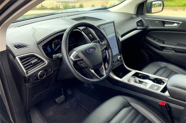 2024 Ford Edge Vehicle Photo in TOPEKA, KS 66609-0000