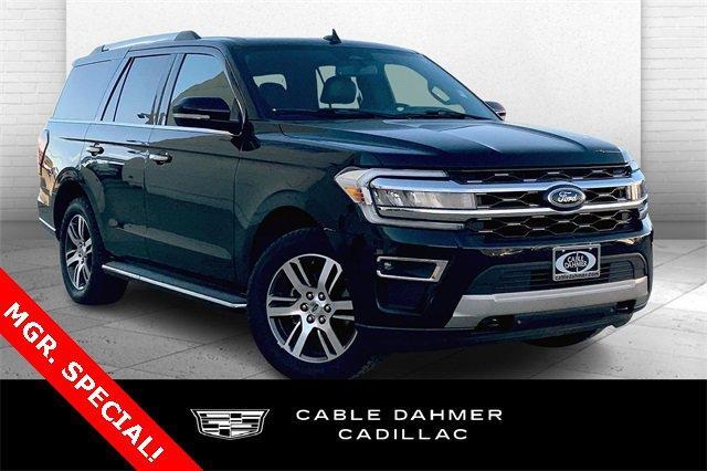 2022 Ford Expedition Vehicle Photo in TOPEKA, KS 66609-0000