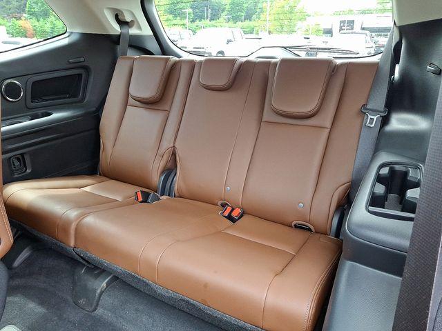 2024 Subaru Ascent Vehicle Photo in DANBURY, CT 06810-5034