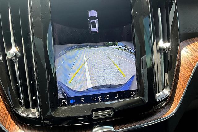 2023 Volvo XC60 Vehicle Photo in Houston, TX 77007