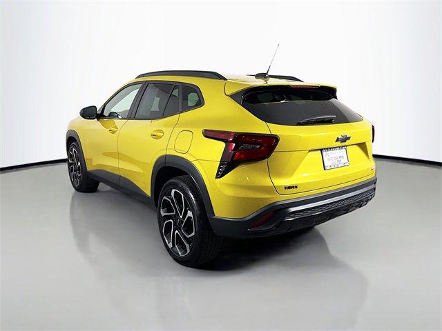 2024 Chevrolet Trax Vehicle Photo in PUYALLUP, WA 98371-4149