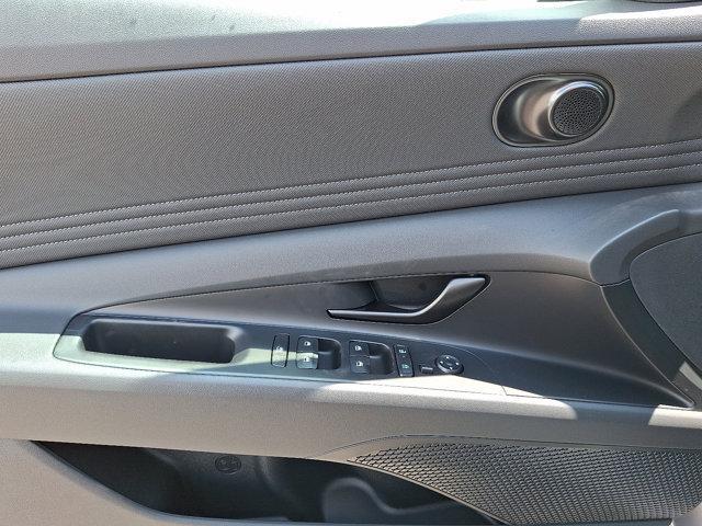 2025 Hyundai ELANTRA Hybrid Vehicle Photo in Philadelphia, PA 19116